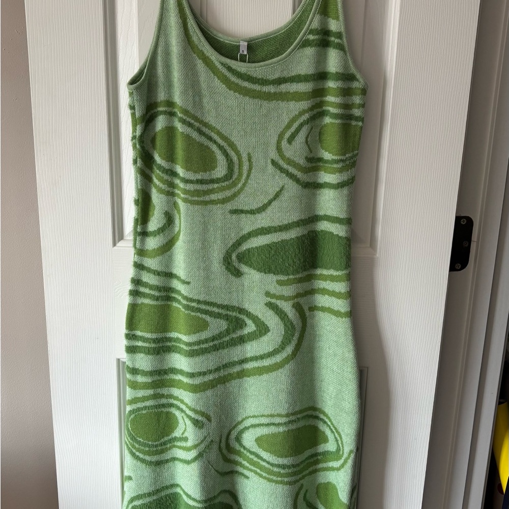 Green Patterned Sleeveless Dress